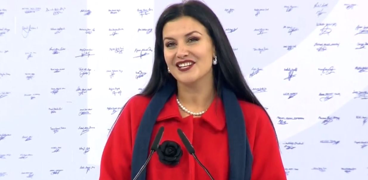 Floriana Garo: Pashë te Berisha energjinë që ia kalon çdo 40-vjeçari, Basha s’kishte në plan fitoren