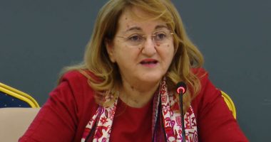 Omicron mbërrin në Shqipëri, Rakacolli: Masat nuk ndryshojnë, më 31 Dhjetor s’ka orë policore