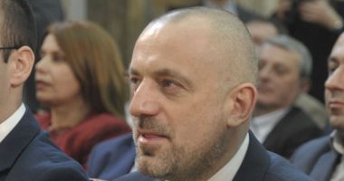 Drejtori i Policisë së Kosovës: S’kemi bazë për arrestim për personat e shpallur non grata