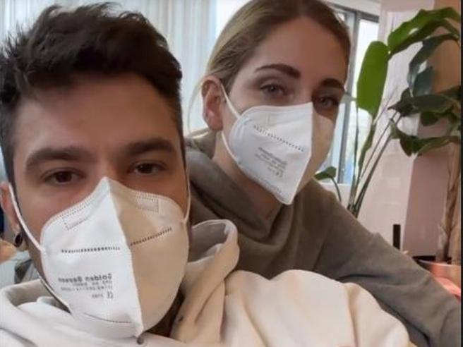 Chiara Ferragni dhe Fedez pozitiv me Covid: Jemi asimptomatikë, por duhet të mbajmë maska ​​​​për fëmijët