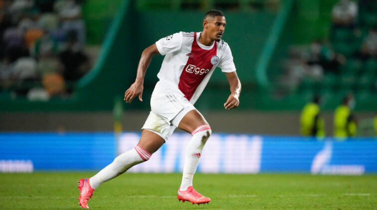 Dortmund konfirmon zëvendësuesin e Haaland, bomberi i Ajax transferohet në Gjermani