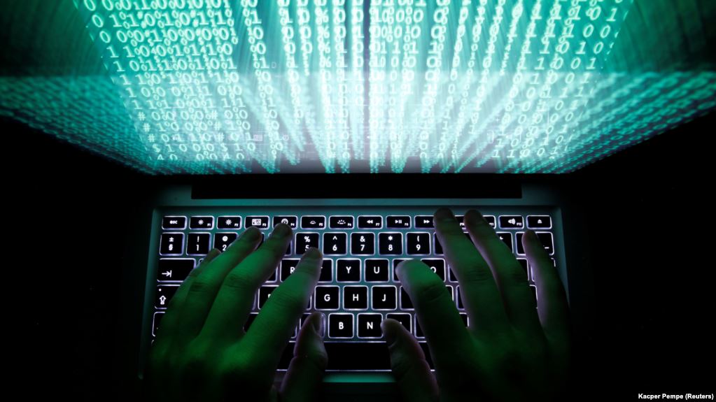SHBA dënon një rus që u përfshi në sulme kibernetike
