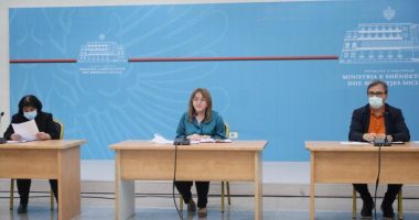 Komiteti i Ekspertëve pritet të rekomandojë dozën e tretë për çdo qytetar mbi 18-vjeç