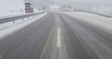 Reshjet e borës, si paraqitet gjendja e rrugëve në veri