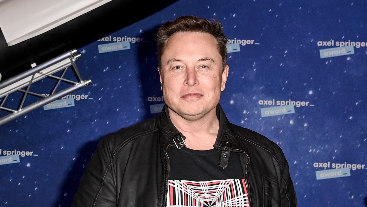 Sa sekonda i duhen Elon Musk për të marrë rrogën tuaj mujore?