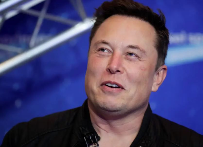 Elon Musk: Do të vendosim çipa në trurin e njerëzve