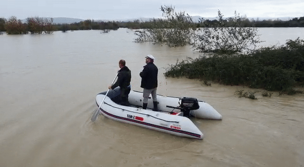 Novosela nën ujë, 17 familje të evakuuara Çako: Investimet kanë pasur ndikim që të mos ketë përmbytje