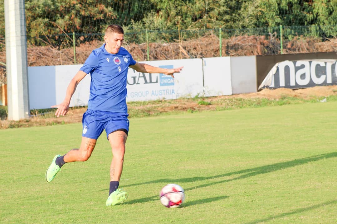 E mori me bujë në verë, Teuta “divorcohet” me sulmuesin kryesor