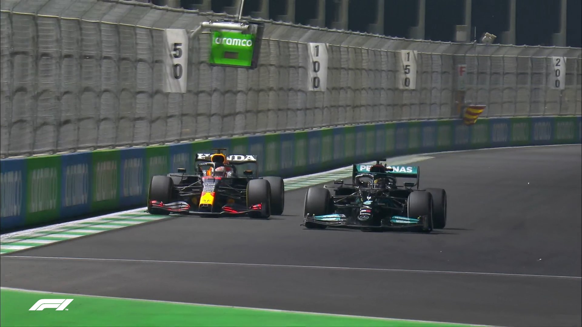 Titulli kampion vendoset në Abu Dhabi, Hamilton barazohet me Verstappen