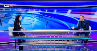 Buxhuku: Shqipëria prodhon energji 20% më shumë se nevojat, në 2021 shënoi rekord