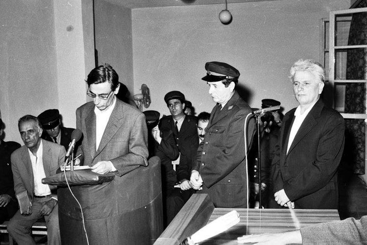 Kujtimet “sekrete”: Si u gjet e varur gruaja e ministrit, Enver Hoxha dhe misteret e Hotel Dajtit