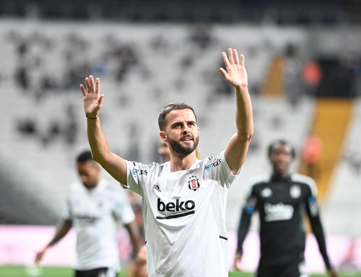 Genoa? Pjanic: Qëndroj te Besiktas deri në qershor