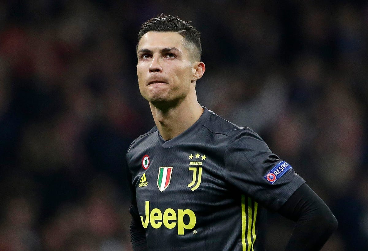 “Dokumenti Ronaldo” nuk gjendet, do merret në pyetje sulmuesi portugez