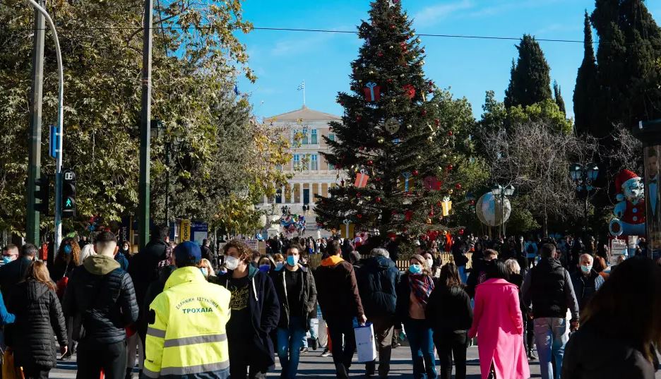 Greqia regjistroi 40 560 të infektuar dhe 76 humbje jete në 24 orë