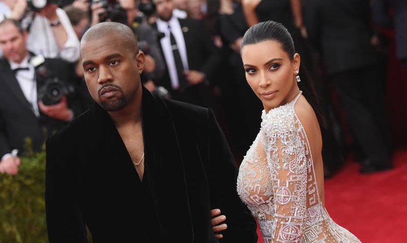 “Kam nevojë të kthehesh te unë”, Kim Kardashian i përgjigjet Kanye West