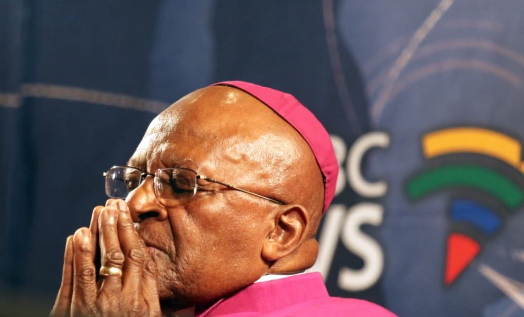 Ndahet nga jeta fituesi i Nobelit për Paqe, Desmond Tutu