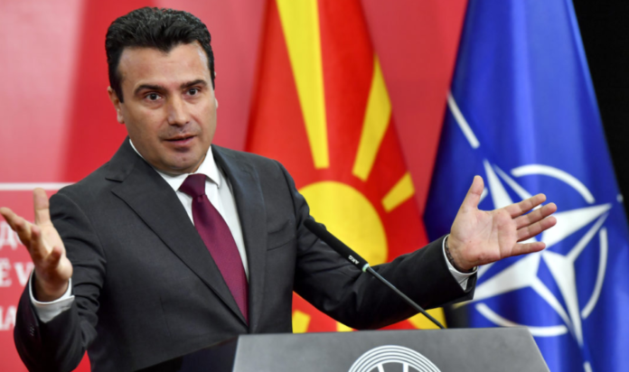 “Do të punojmë për zhbllokimin e negociatave”, Zaev telefonon Petkovin, shpreson Tirana
