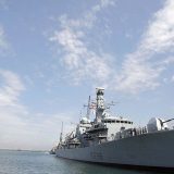 Nëndetësja ruse u përplas aksidentalisht me anijen luftarake të Marinës Mbretërore në Atlantikun e Veriut