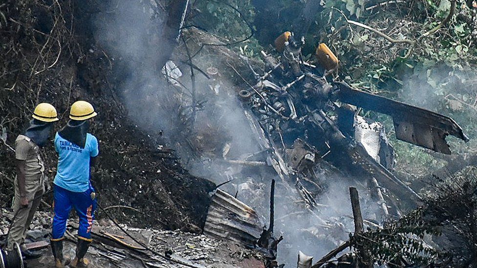 14 të vdekur, moti i keq shkaktoi përplasjen e helikopterit të komandantit të lartë të Indisë