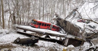Dhjetë persona të lënduar nga shembja e urës në Pitsburg