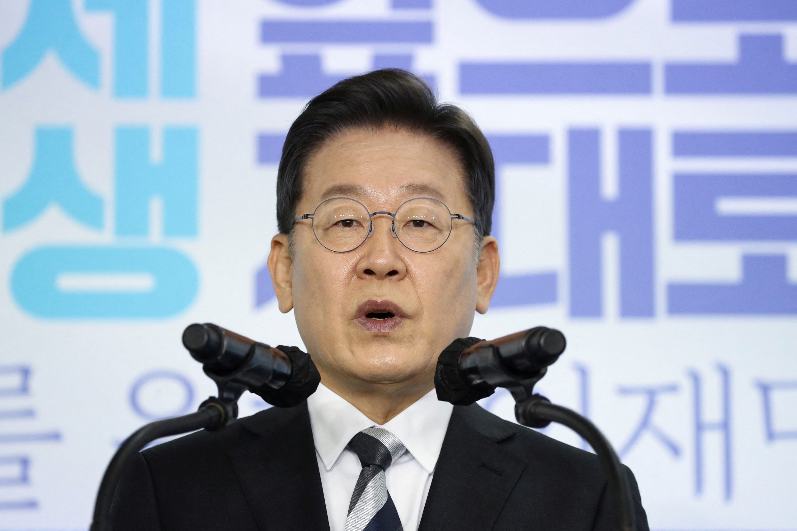 Kandidati për president në Korenë e Jugut premton trajtim falas për rënien e flokut nëqoftëse fiton zgjedhjet