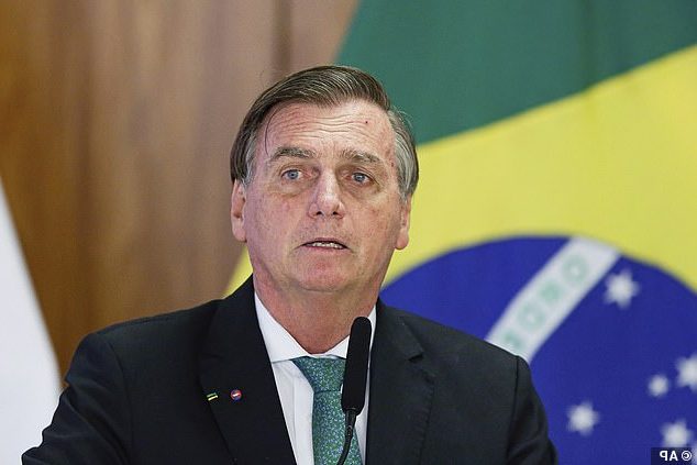 Presidenti brazilian shtrohet në spital