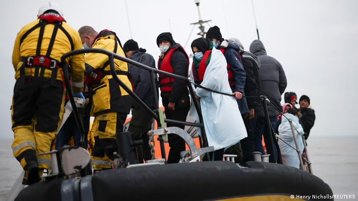 Numri i refugjatëve që shkojnë me varka në Evropë po rritet