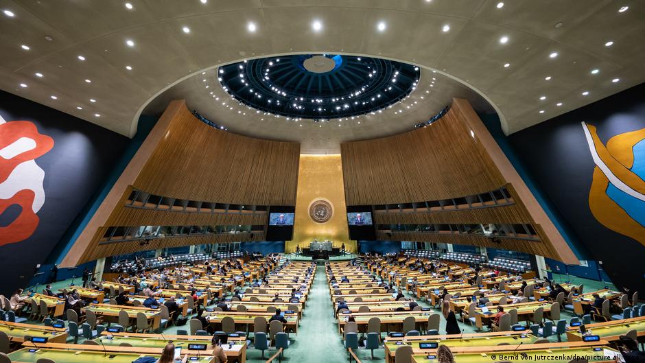 Opinion: Sinjal i fortë i unitetit kundër mohimit të Holokaustit