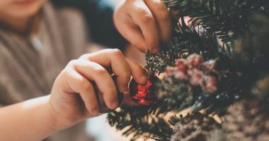 Ka një sekret, në cilën datë duhet hequr pema e Vitit të Ri?