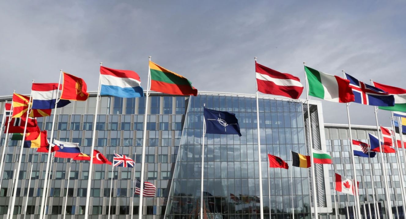 SHBA: Aleatët e NATO-s janë të bashkuar para bisedimeve me Rusinë
