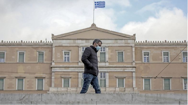 Më shumë se 24 mijë raste të reja me COVID në Greqi, shënohen 77 viktima