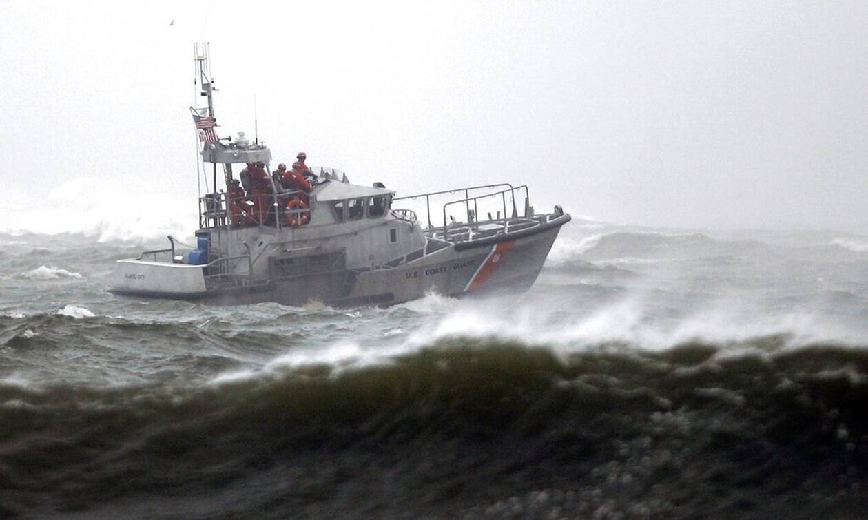 Përmbyset anija në Florida, 39 të zhdukur