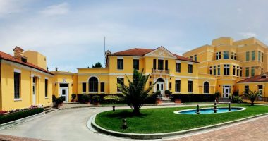 Ambasada e SHBA në Tiranë: Dënojmë prezencën ushtarake ruse në kufi me Ukrainën