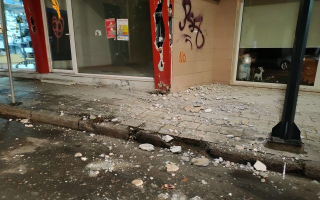 VIDEO+FOTO/ Tërmeti që shkundi Greqinë u ndie në të gjithë Ballkanin Jugor. Ç'thonë ekspertët: Do presim të shohim se si do të...