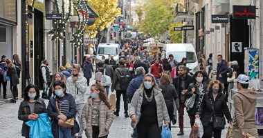 Ulet mosha e vaksinimit me detyrim në Greqi, gjobë 100 euro pas 16 janarit