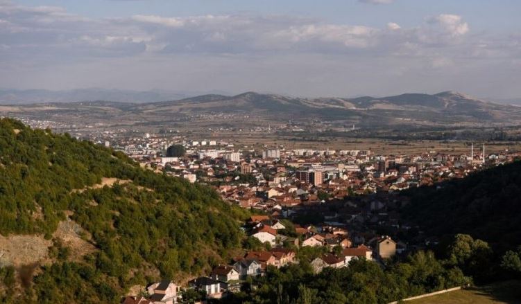 Lugina e Preshevës bojkoton referendumin në Serbi