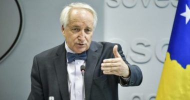 Ministri i Shëndetësisë në Kosovë flet për masat e reja, paralajmëron kufizime të orareve