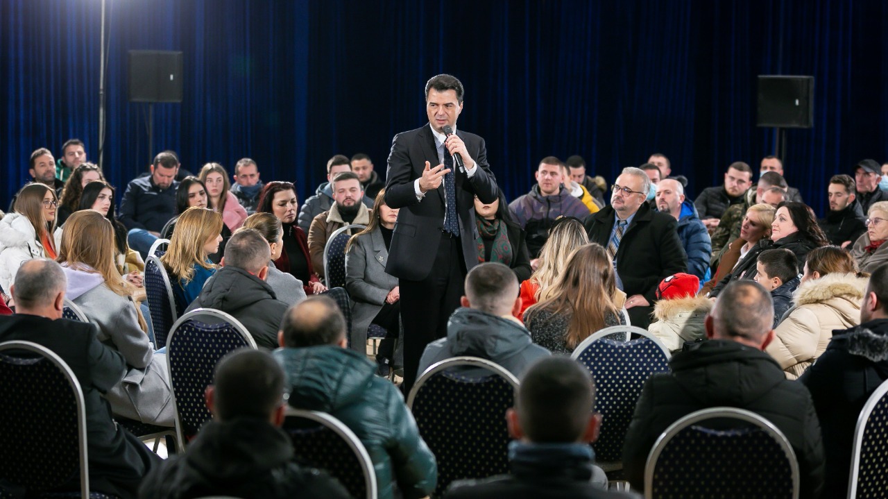 Basha me demokratët në Tiranë: Rama, Berisha dhe Meta janë bashkë, kanë të njëjtin hall