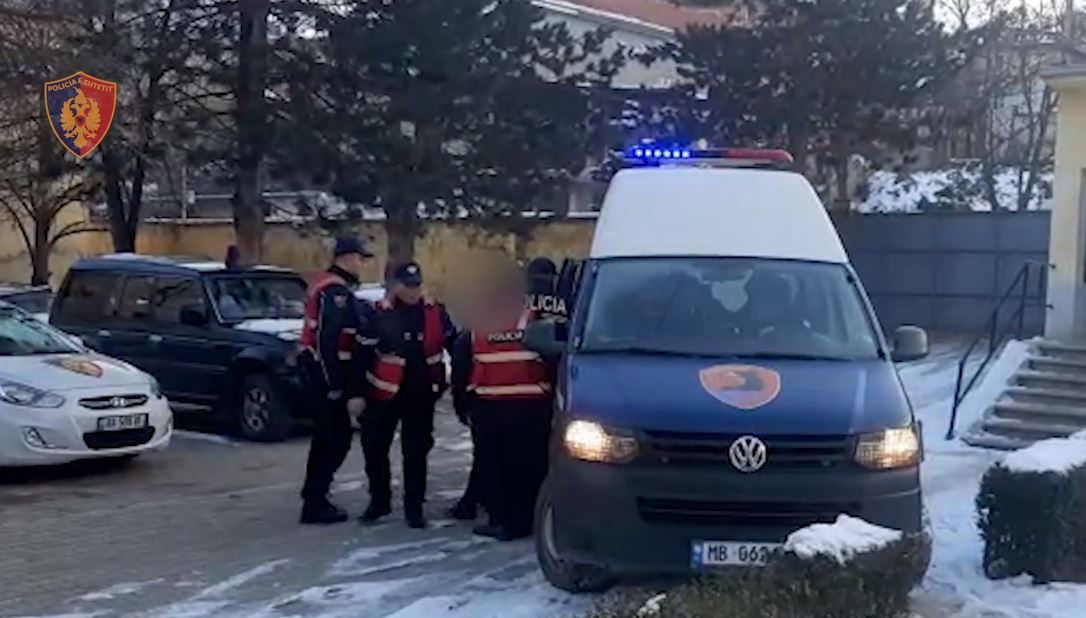 U përplasën me armë, 3 në burg e një në arrest shtëpie në Bulqizë