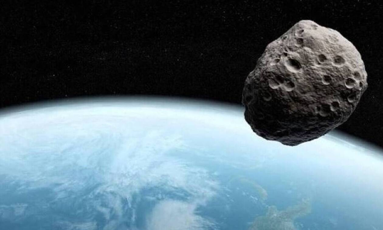 VIDEO live, asteroidi kalon pranë Tokës: Sa rrezikon?  