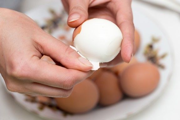 A e dini se si t’i pastroni vezët me një hap? Shikoni videon