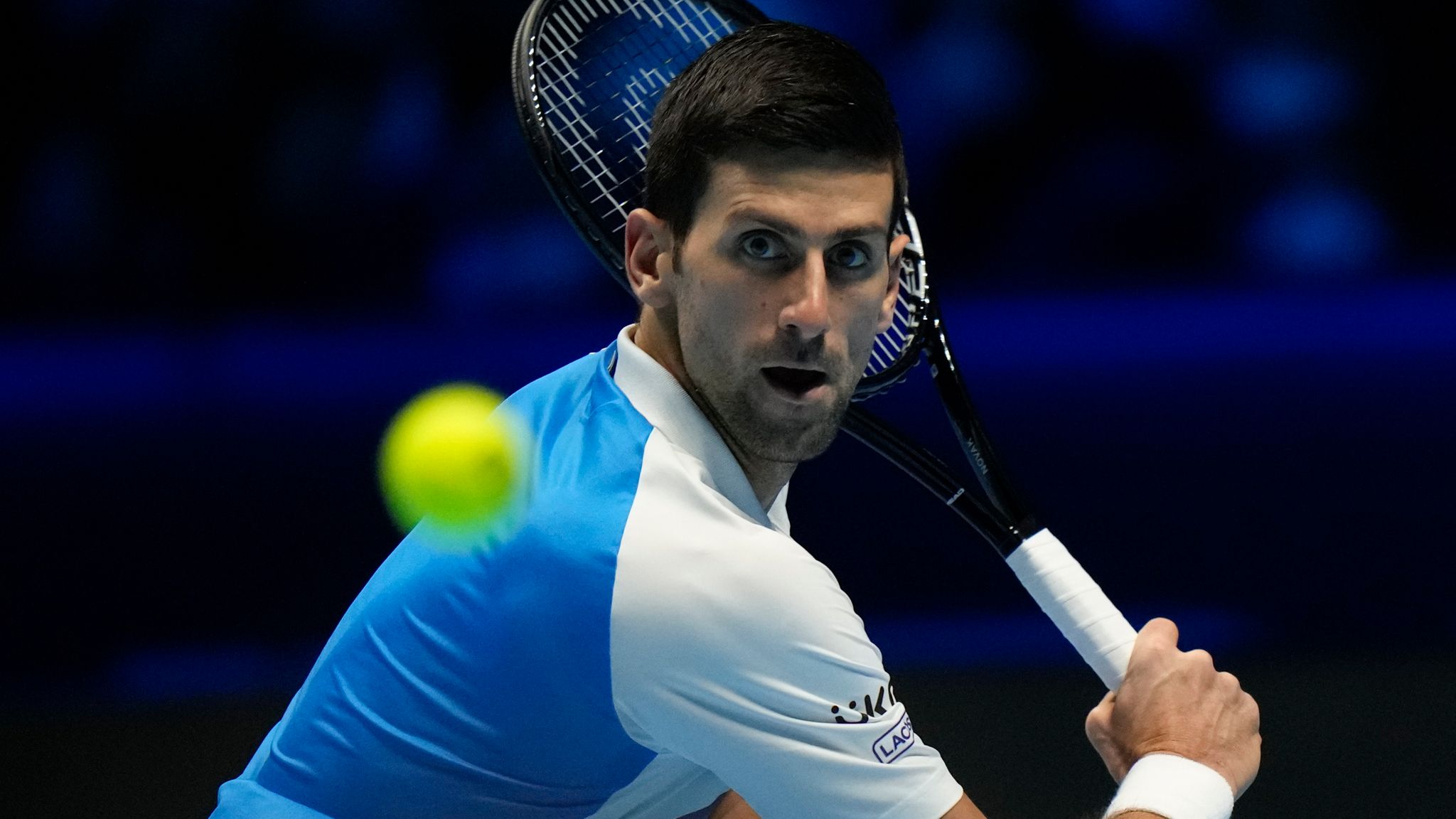 E konfirmon familja: Djokovic nis stërvitjen për “Australian Open”