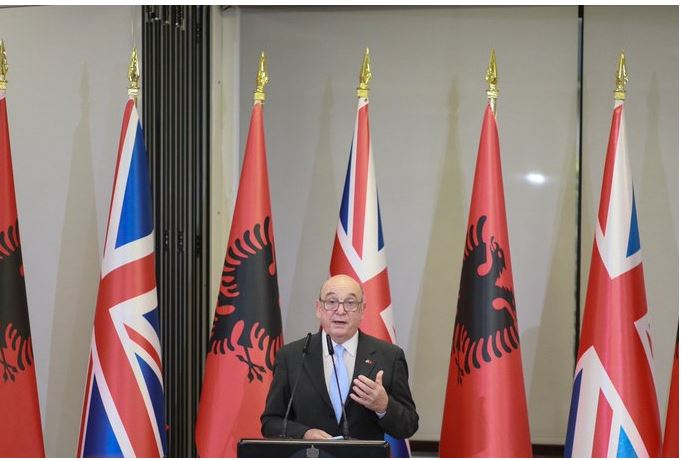 Ambasadori britanik në Shqipëri pret të dërguarin për Ballkanin Perëndimor: Çfarë u diskutua