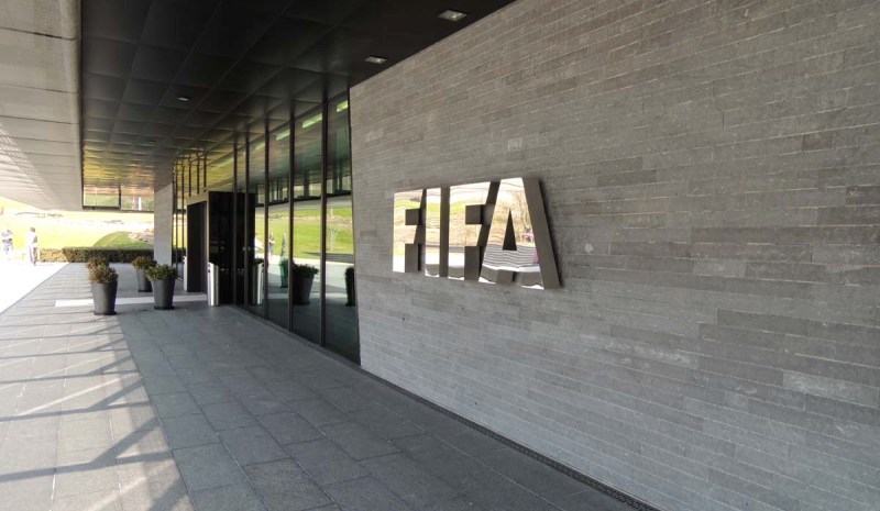 FIFA “aksion” në Brazil, plot 11 lojtarë të dënuar për baste