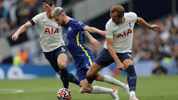 FOTO/ Formacionet zyrtare Chelsea-Tottenham, Lukaku Vs Kane