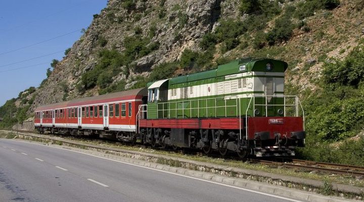 Pas rrënimit, hekurudhat shqiptare e presin rilindjen nga Europa