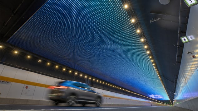 Hapet tuneli më i gjatë i autostradës nënujore në Kinë