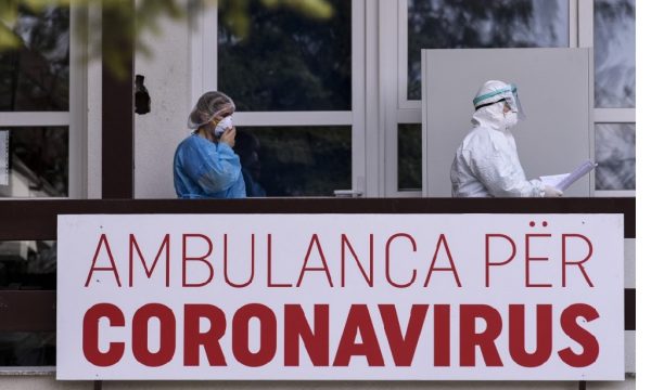 Mbi 500 raste aktive me koronavirus në Kosovë