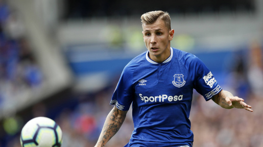 Lucas Digne transferohet tek Aston Villa