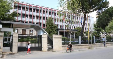 Ndryshojnë rregullat: Çfarë duhet të dini nëse do të udhëtoni drejt Zvicrës